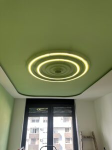 Suhomontažni elementi in spuščeni stropovi